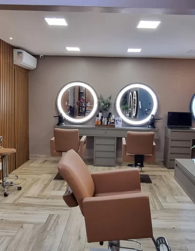 Cadeiras Atendimento Salão Wanda Arjona Beauty Concept